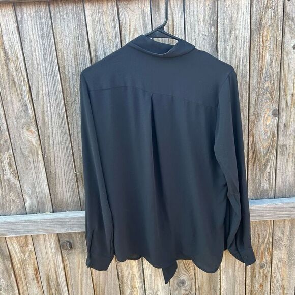 Mossimo blouse long sleeve button up ties at neck size medium - Picture 8 of 8